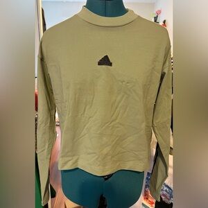 Adidas Women’s Olive Green  Long Sleeve Cropped Shirt Size M